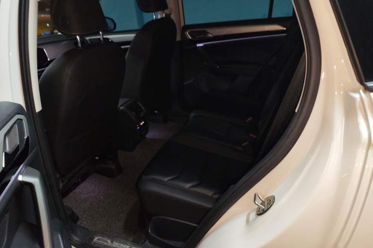 Used Volkswagen Tayron 2020 330TSI Two-Wheel Drive Luxury Smart Connectivity Version
