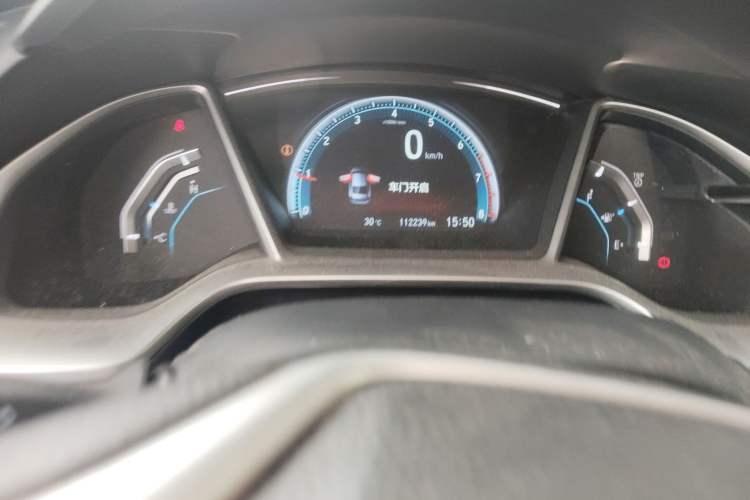 Used Honda Civic 2016 220TURBO Manual Luxury Edition
