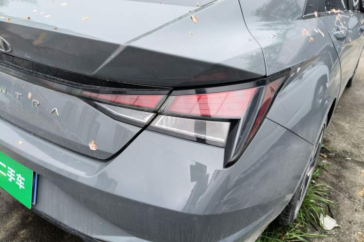 Used Hyundai Elantra 2022 1.5L CVT GLX Elite Edition Right Rear Taillight