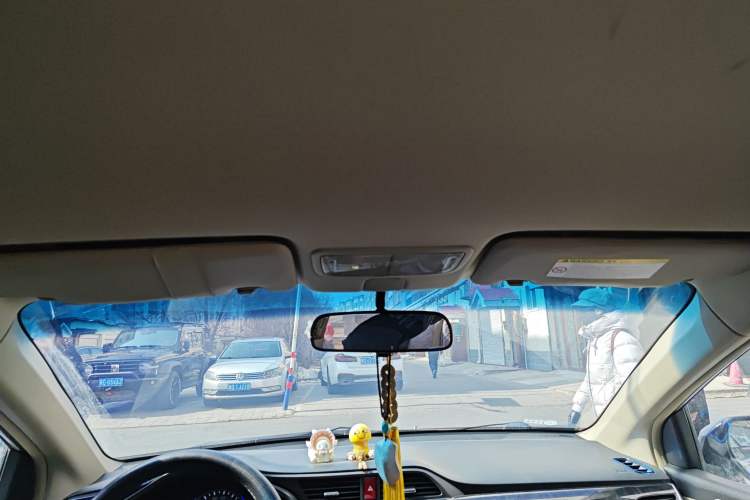 Used Honda Crider 2015 1.8L automatic comfort version
