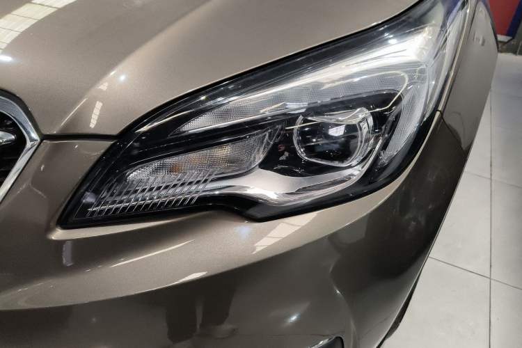 Used Buick Envision 2019 20T Two-Wheel Drive Luxury Version China VI Standard
