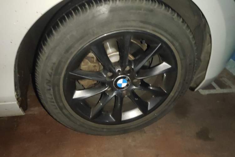 Used BMW 1 Series 2012 116i Urban Edition Right Front Wheel Hub
