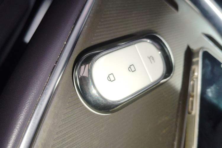 Used Leapmotor B10 2025 510 Joyful Edition Vehicle Key