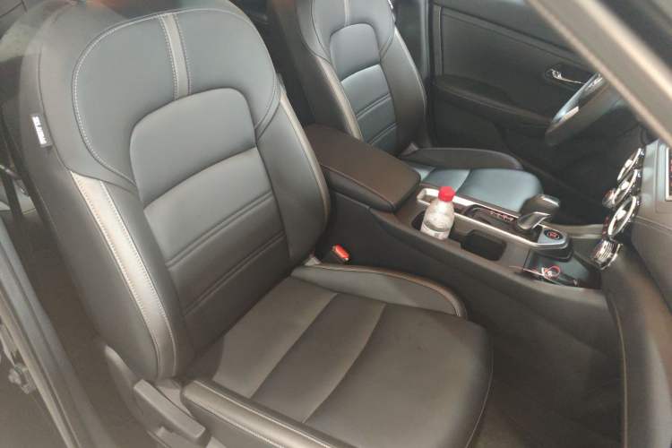 Used Nissan Sylphy 2026 Model 1.6L CVT Genuine Edition Right Front Seat