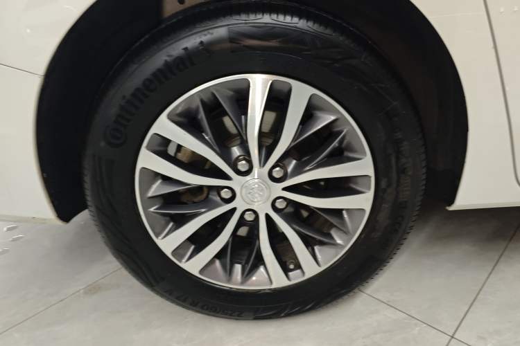 Used Buick GL8 2020 ES Land Cruiser 653T Comfort Edition