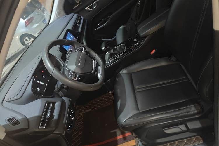 Used Wuling Victory 2020 1.5T CVT Luxury Model
