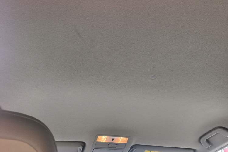 Used Toyota Highlander 2012 2.7L 2WD 5-Seater Elite Edition
