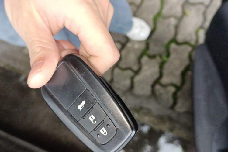 Used Toyota Corolla 2021 TNGA 1.5L CVT Elite Edition Vehicle Key