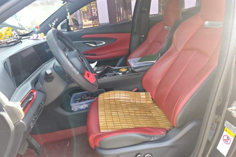 Used CHANGAN UNI-T 2020 1.5T Flagship Version