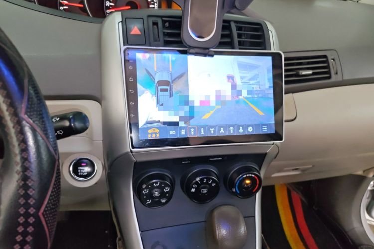 Used Toyota Verso 2015 180E CVT Crossover Edition Audio And AC Panel