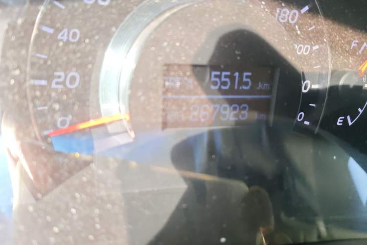 Used Toyota Camry 2009 200G NAVI Luxury Navigation Edition Odometer Close Up