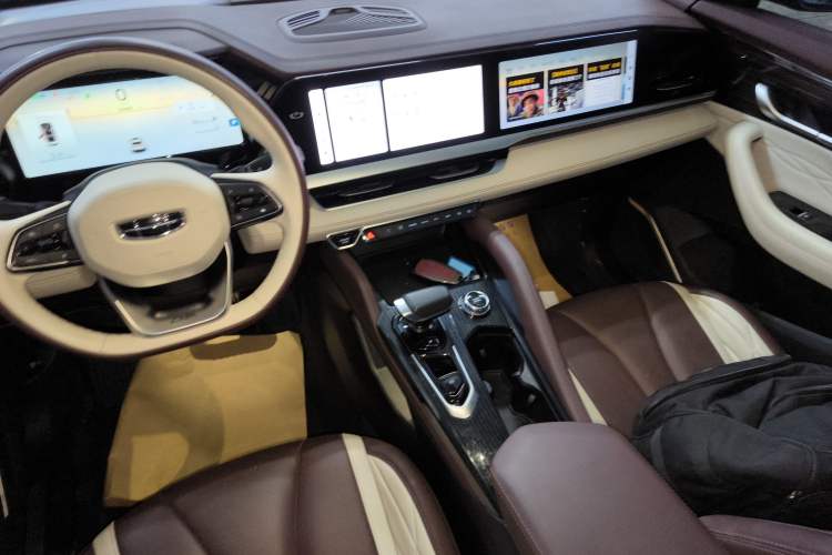 Used Geely Auto Monjaro L 2021 2.0TD DCT EVO Two-Wheel Drive Prestige Version
