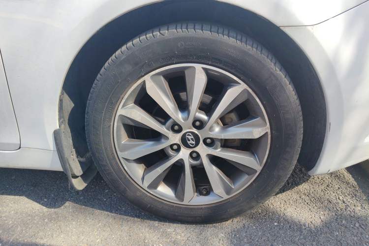 Used Hyundai Sonata 2013 2.0L Automatic Leading Edition
