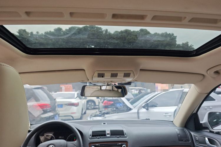 Used Skoda Octavia 2014 1.6L Automatic Yijun Edition
