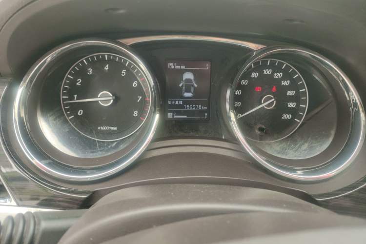 Used Baojun 730 2016 1.8L Manual Luxury Edition 7 Seats