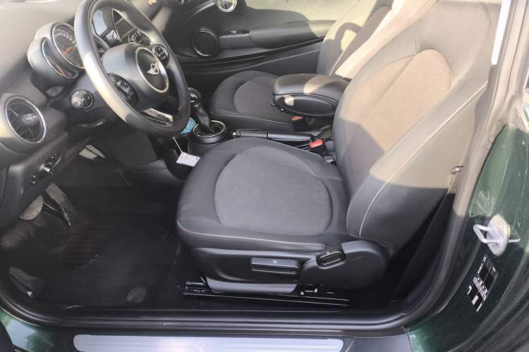 Used MINI MINI 2016 1.2T ONE Pioneer Edition
