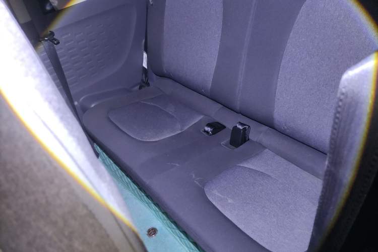 Used Wuling Hongguang MINIEV 2022 Macaron Premium Model – Lithium Iron Phosphate