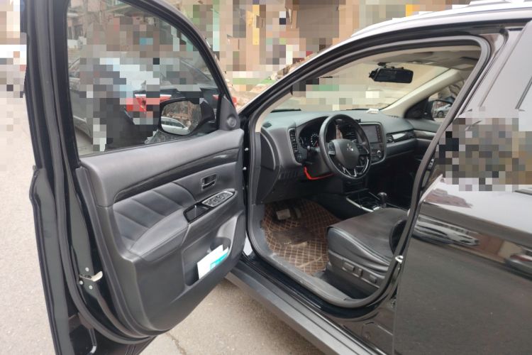 Used Mitsubishi Outlander 2020 2.0L Two-Wheel Drive Enjoyment Version 5 Seats
