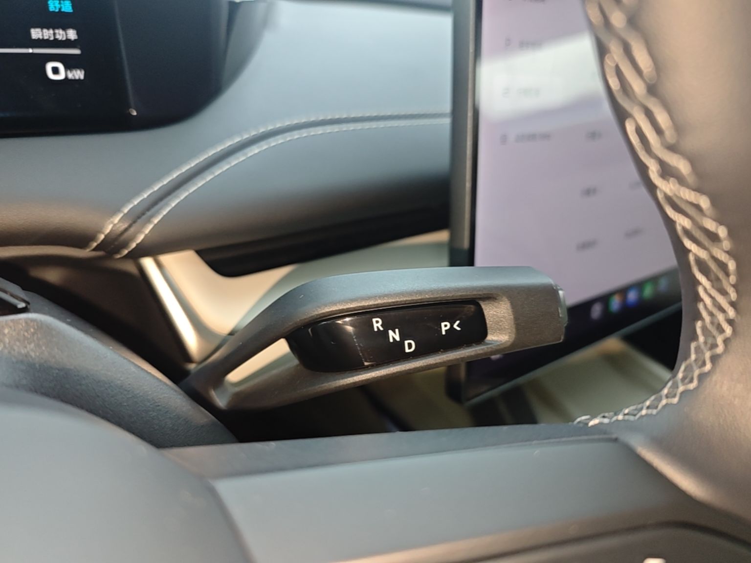 Xiaomi Auto SU7 2024 Rear-Drive Ultra-Long Range Advanced Pro-Level Intelligent Driving Version — снимка 16