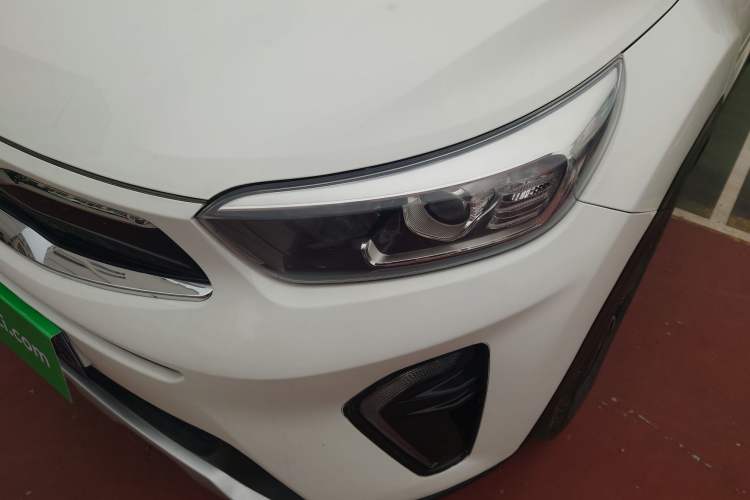 Used Kia kx1 Stonic 2021 1.4L CVT Fun Edition