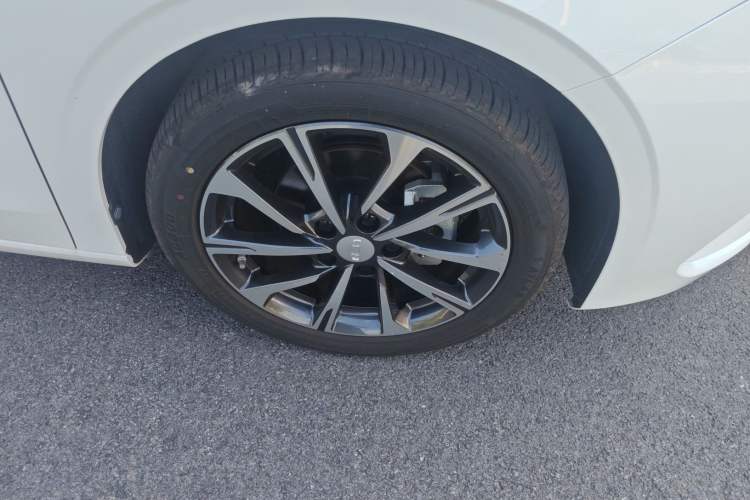 Used Geely Auto Emgrand 2025 4th Generation 1.5L CVT Flagship Version