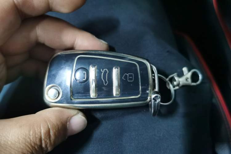 Used Audi Q3 2019 45 TFSI quattro Luxury Dynamic Edition Vehicle Key