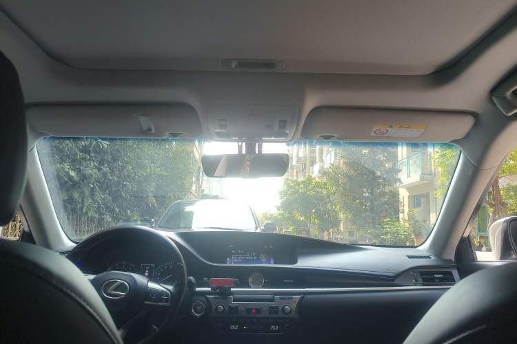 Used Lexus ES 2015 200 Elite Edition
