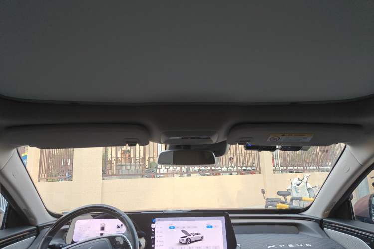 Used XPeng P7 2021 670G Headliner