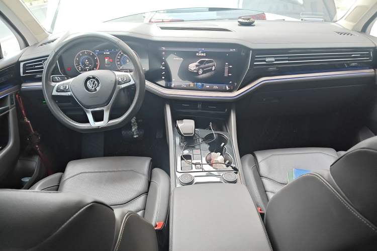 Used Volkswagen Touareg 2020 3.0 TSI Luxury Edition China VI