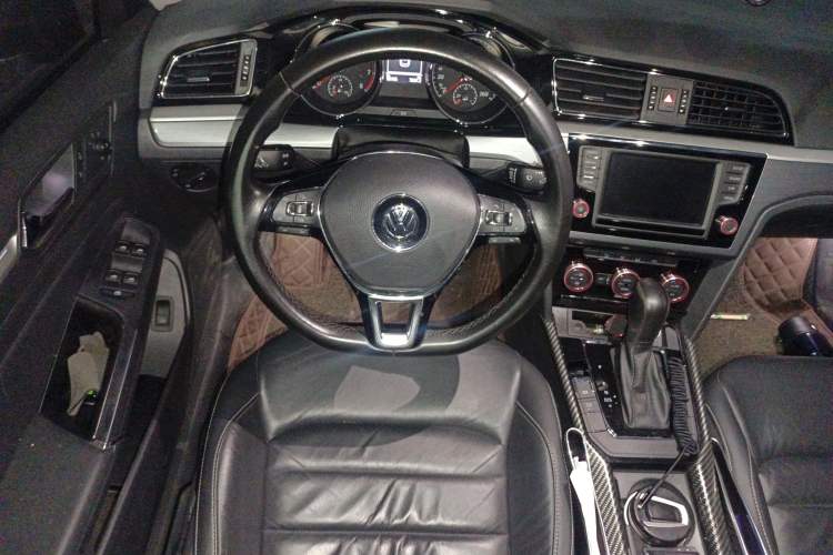 Used Volkswagen Lamando 2015 280TSI DSG Comfort Edition