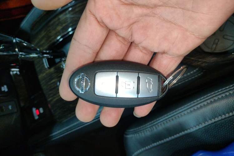 Used Nissan X-Trail 2019 2.5L CVT Smart Connect Luxury Edition 4WD