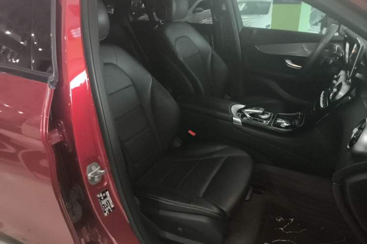 Used Mercedes-Benz GLC Coupe 2017 GLC 200 4MATIC Coupe SUV