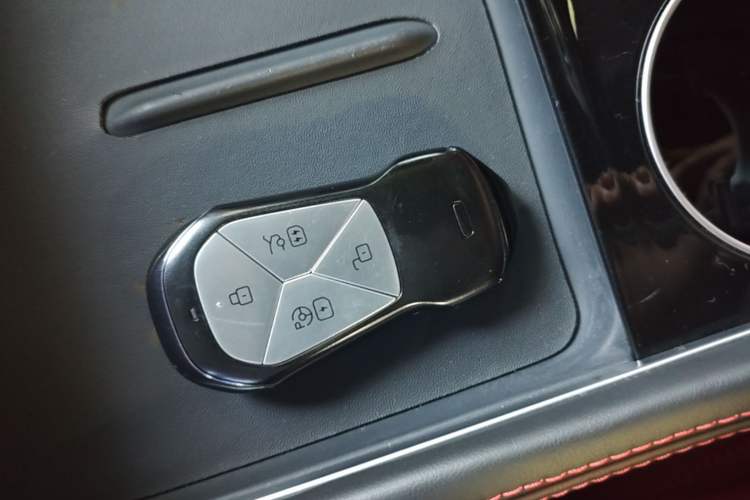 Used XPeng P7 2023 P7i 702 Pro
