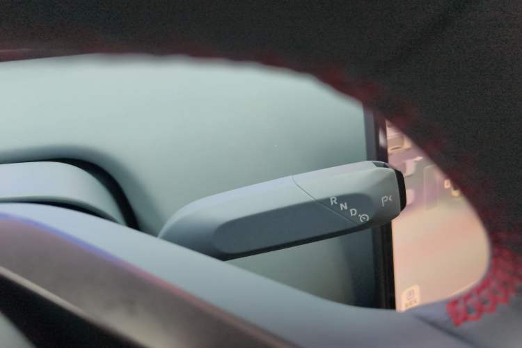 Used Avatr 12 2024 700 Three-Laser Rear-Wheel Drive Luxury Edition Gear Lever