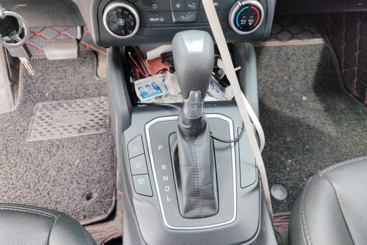 Used Ford Focus 2019 Hatchback 1.5L Automatic Sharp Edition China V Standard Gear Lever