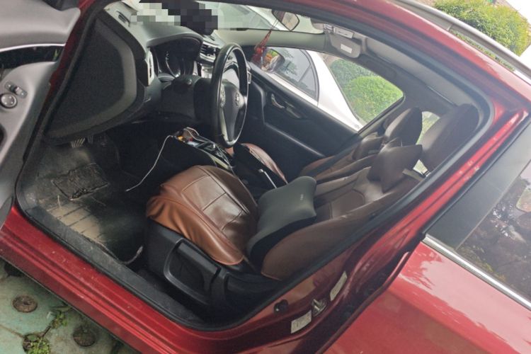 Used Nissan Qashqai 2016 2.0L CVT Luxury Edition Left Front Seat