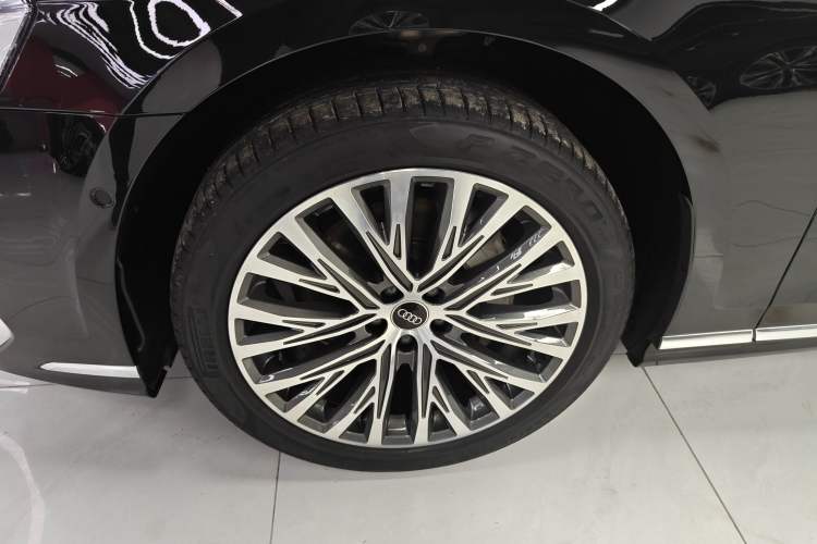 Used Audi A8 2024 A8L 50 TFSI quattro Prestige Edition

