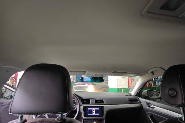 Used Volkswagen Lamando 2017 230TSI DSG Fashion Edition
