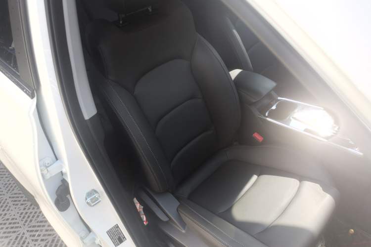 Used Cowin Xuanjie Pro 2021 1.5T CVT Jinghao Edition Right Front Seat