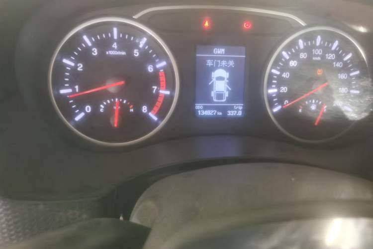 Used Great Wall Wingle 5 2017 2.4L European-spec Gasoline 4x4 Elite Version Big Double Cab 4G69S4N