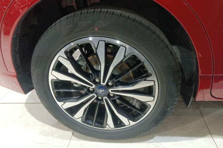 Used Ford Escape 2020 EcoBoost 245 Four-Wheel Drive ST-LINE Deluxe Edition