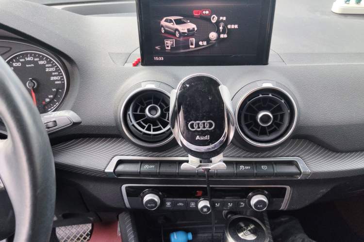 Used Audi Q2L 2021 35 TFSI Fashionable and Elegant Model
