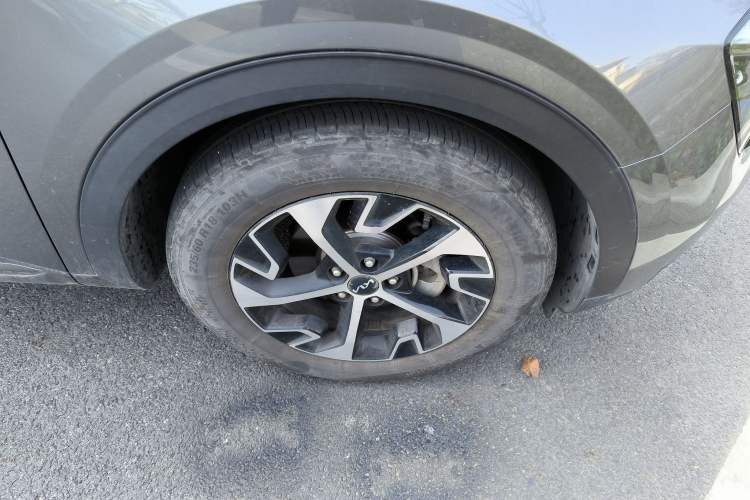 Used Kia Sportage (Chinese Domestic Model) 2025 1.5T Two-Wheel Drive Luxury Comfort Edition
