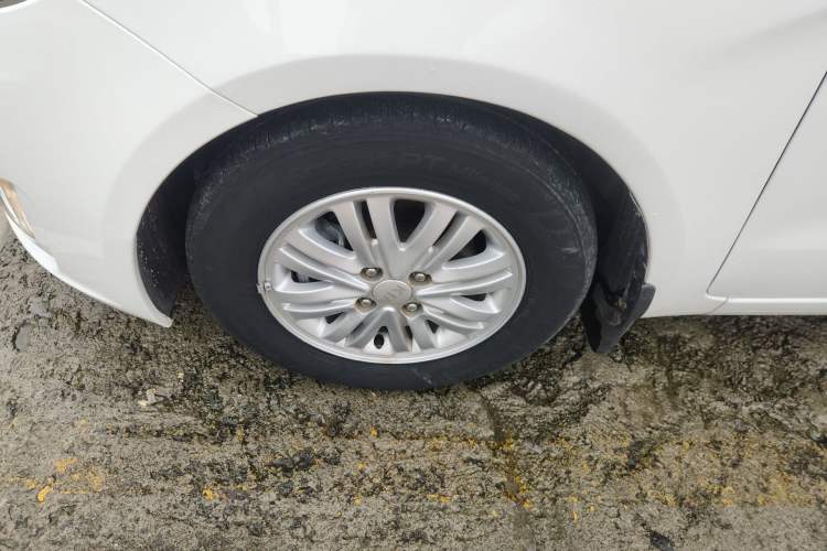 Used Kia K2 2012 Hatchback 1.4L MT Cool Edition Commemorative Model