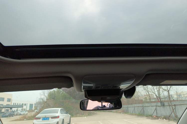 Used Toyota RAV4 Rongfang Plug-in Hybrid 2021 2.5L Two-Wheel Drive Elite Pro Headliner