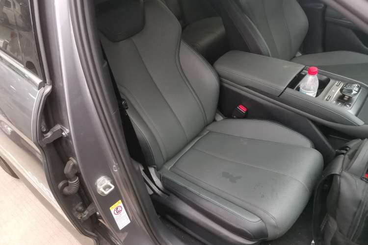 Used BYD Qin L 2025 DM-i Smart Drive 120KM Leading Model