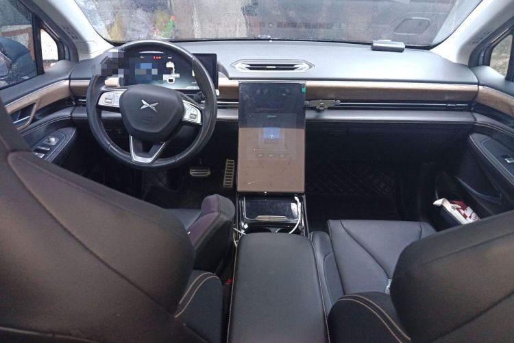 Used XPeng P5 2021 460G+ Center Console