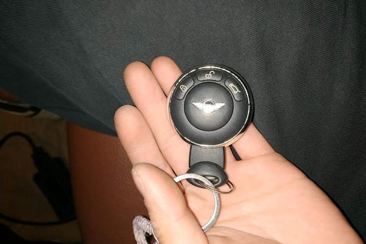 Used MINI MINI 2011 1.6L ONE