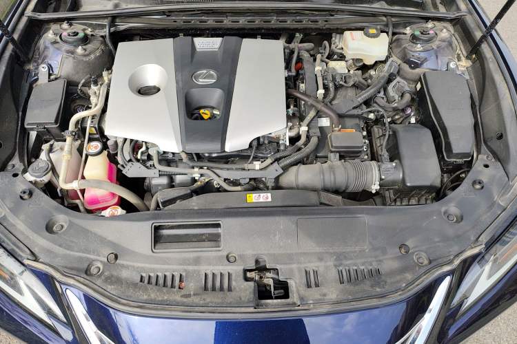 Used Lexus ES 2018 300h Executive Version China V Standard
