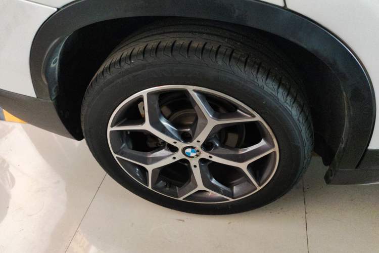 Used BMW X1 2019 sDrive18Li Premium Edition
